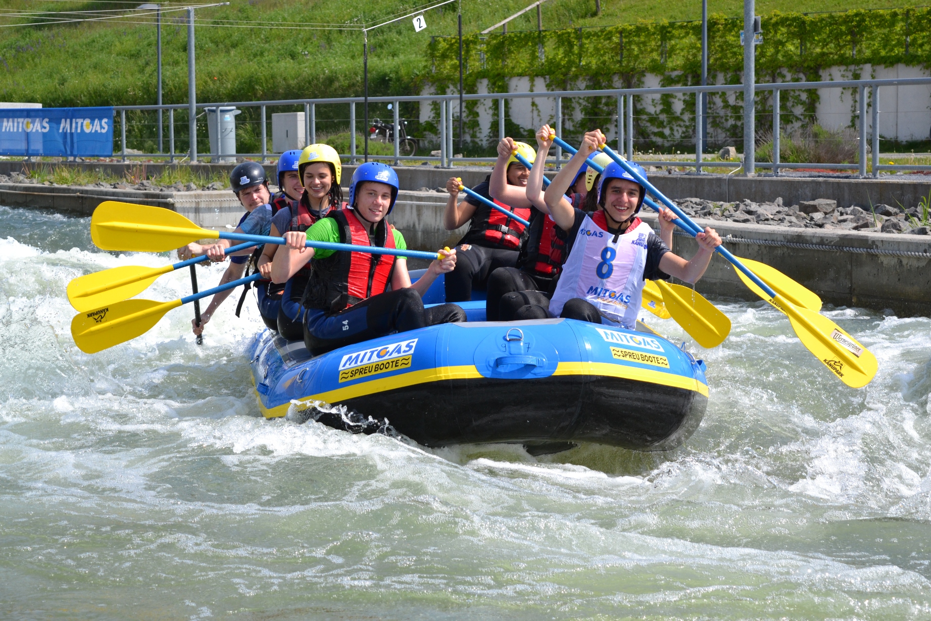 Schueler-Rafting