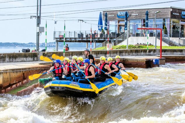 225_Kanupark_Rafting_KPM_warm